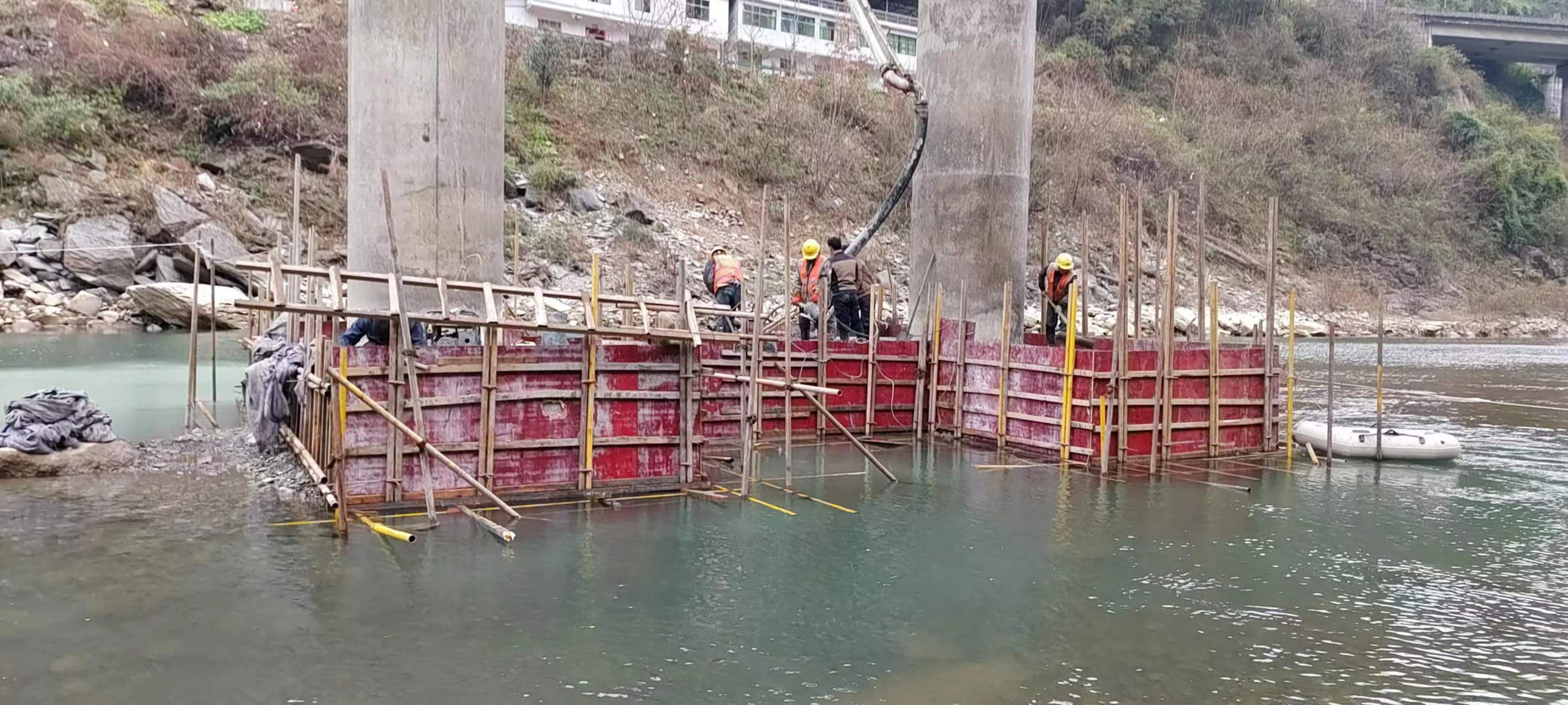 安庆水利工程施工中堤坝渗漏原因以及防渗加固技术